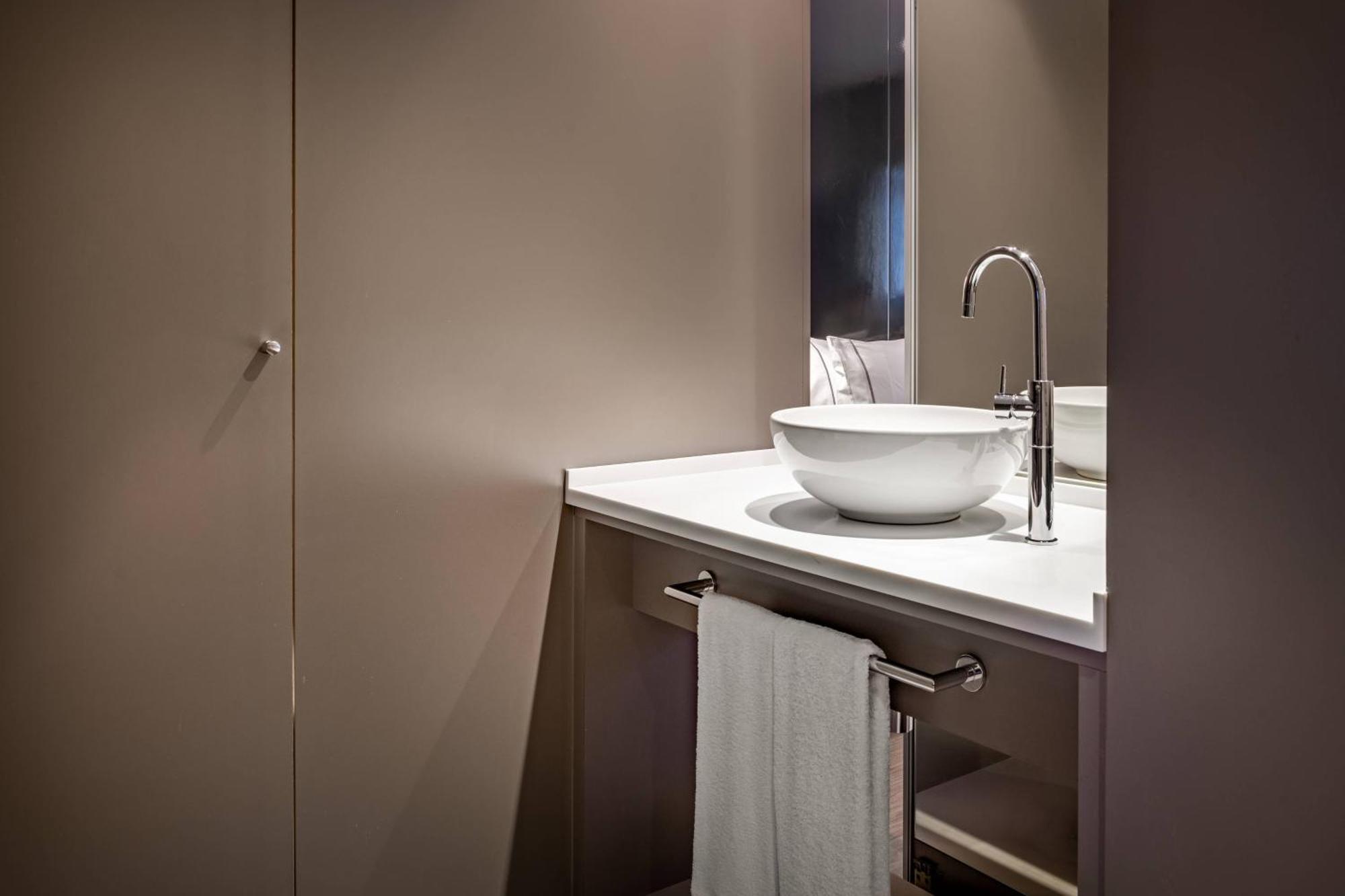 Hotel Ac Sants 4*