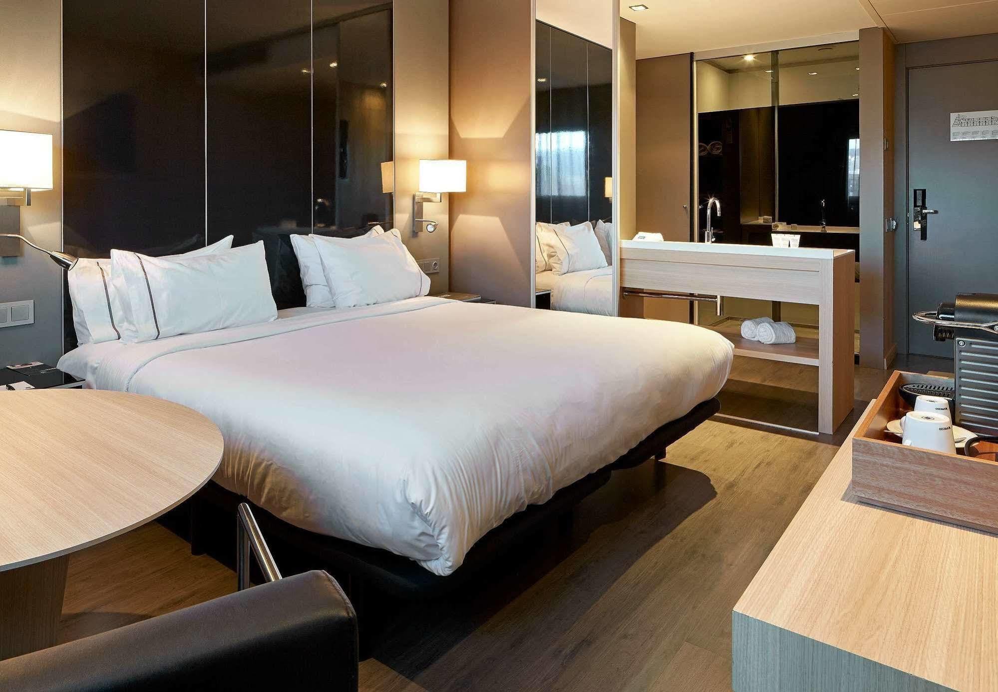 Ac Sants Hotel 4*